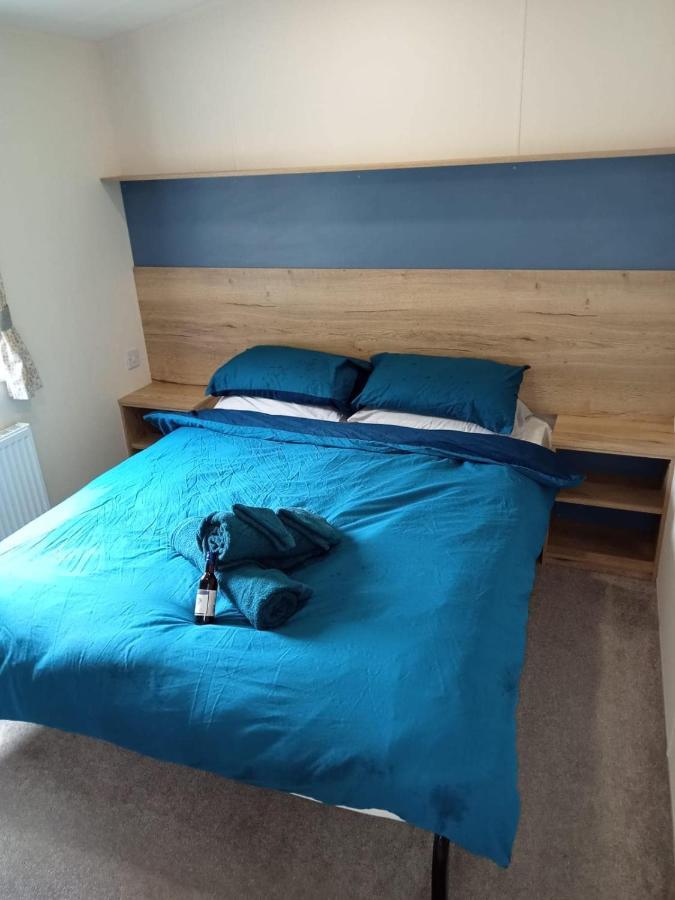 New 2 Bed Holiday Home With Decking In Rockley Park Dorset Near The Sea Lytchett Minster Eksteriør bilde